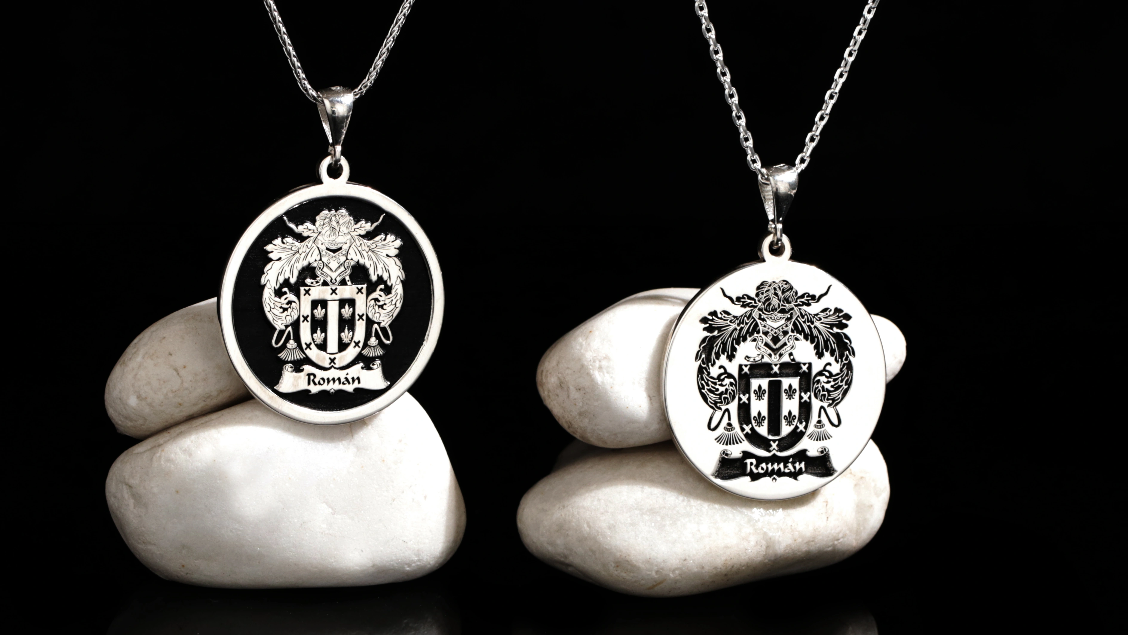 Round Coat of Arms Pendant – Personalized Crest Necklace