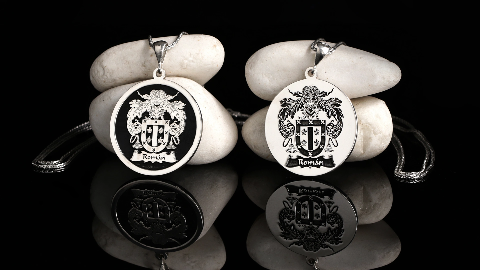 Round Coat of Arms Pendant – Personalized Crest Necklace