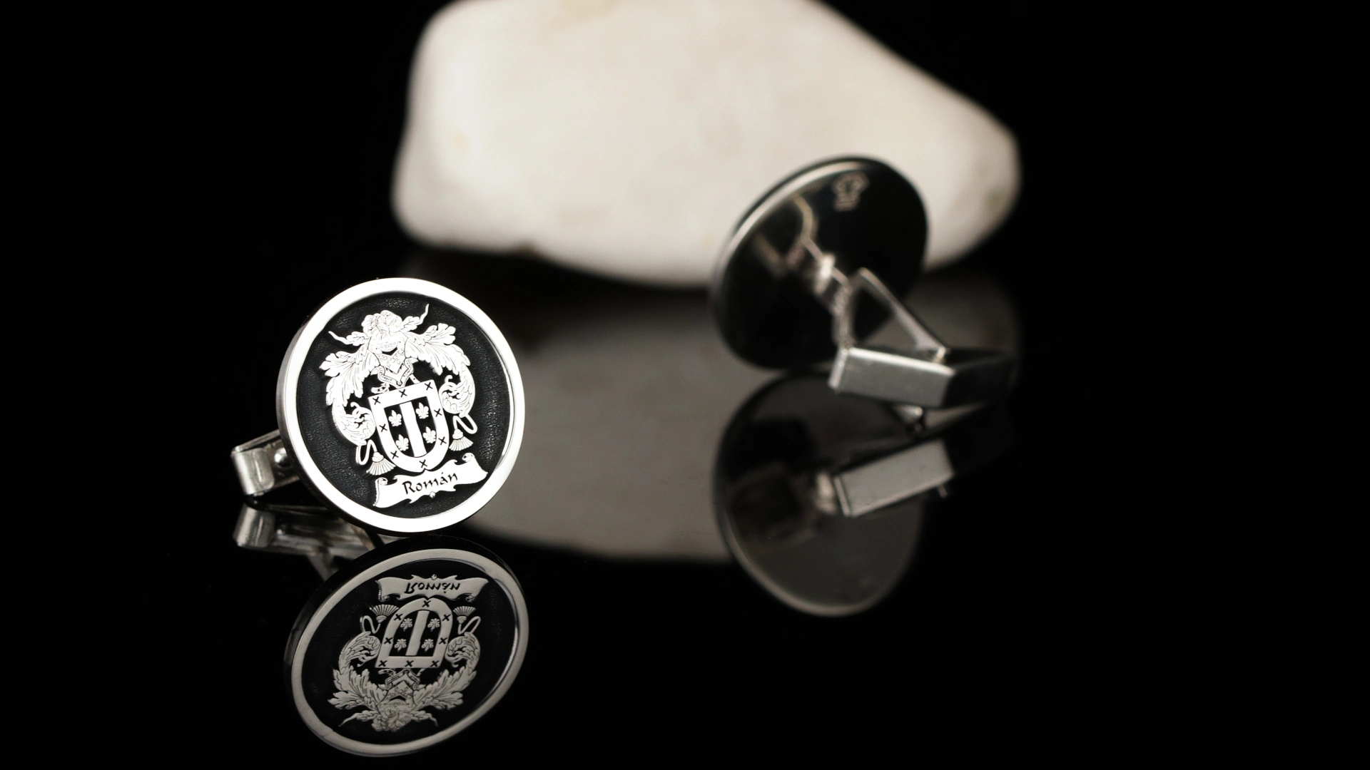 Personalized Family Crest Cufflinks – Silver or Gold