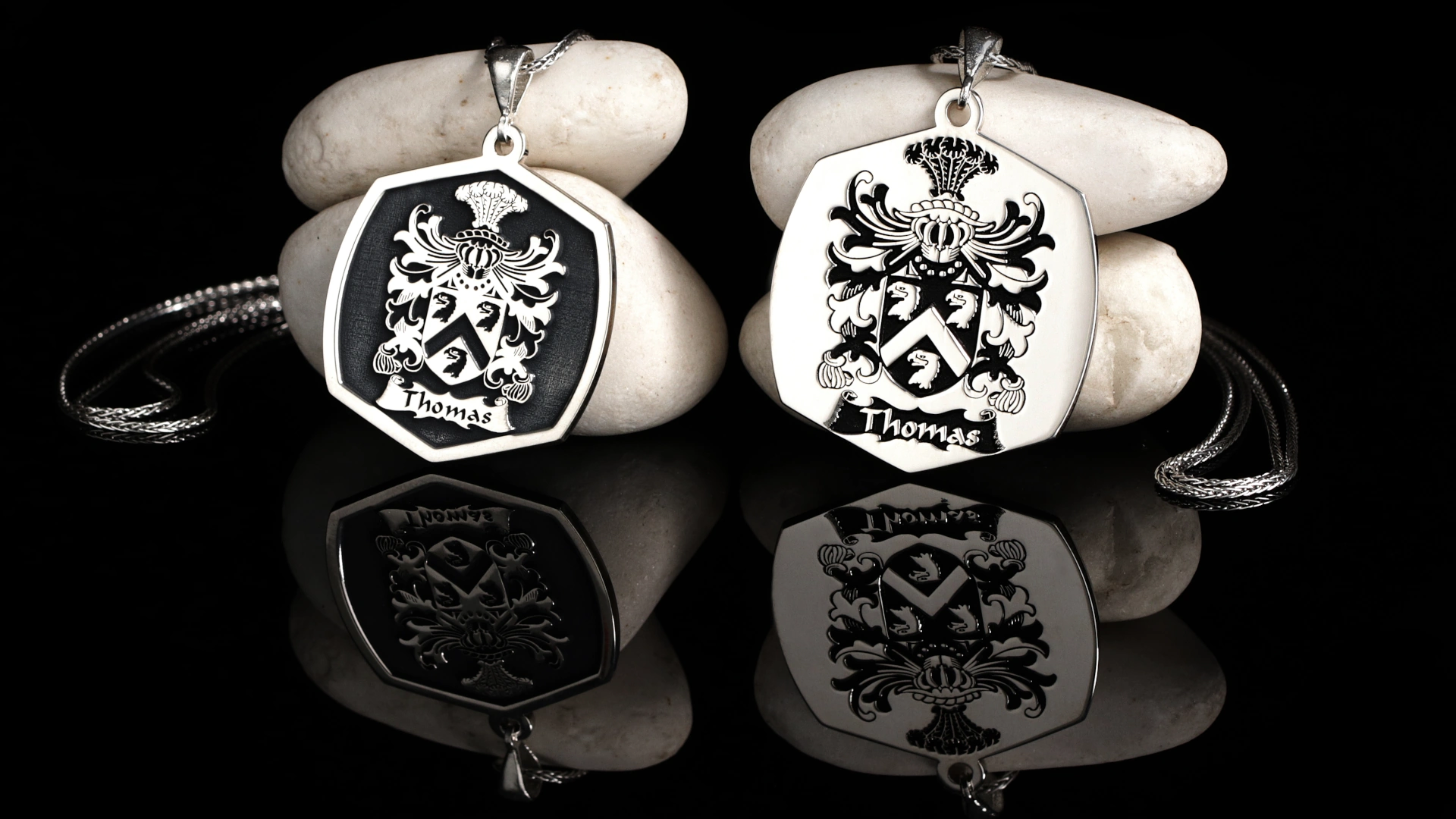 Personalized Family Crest Necklace – Gold & Silver Pendant